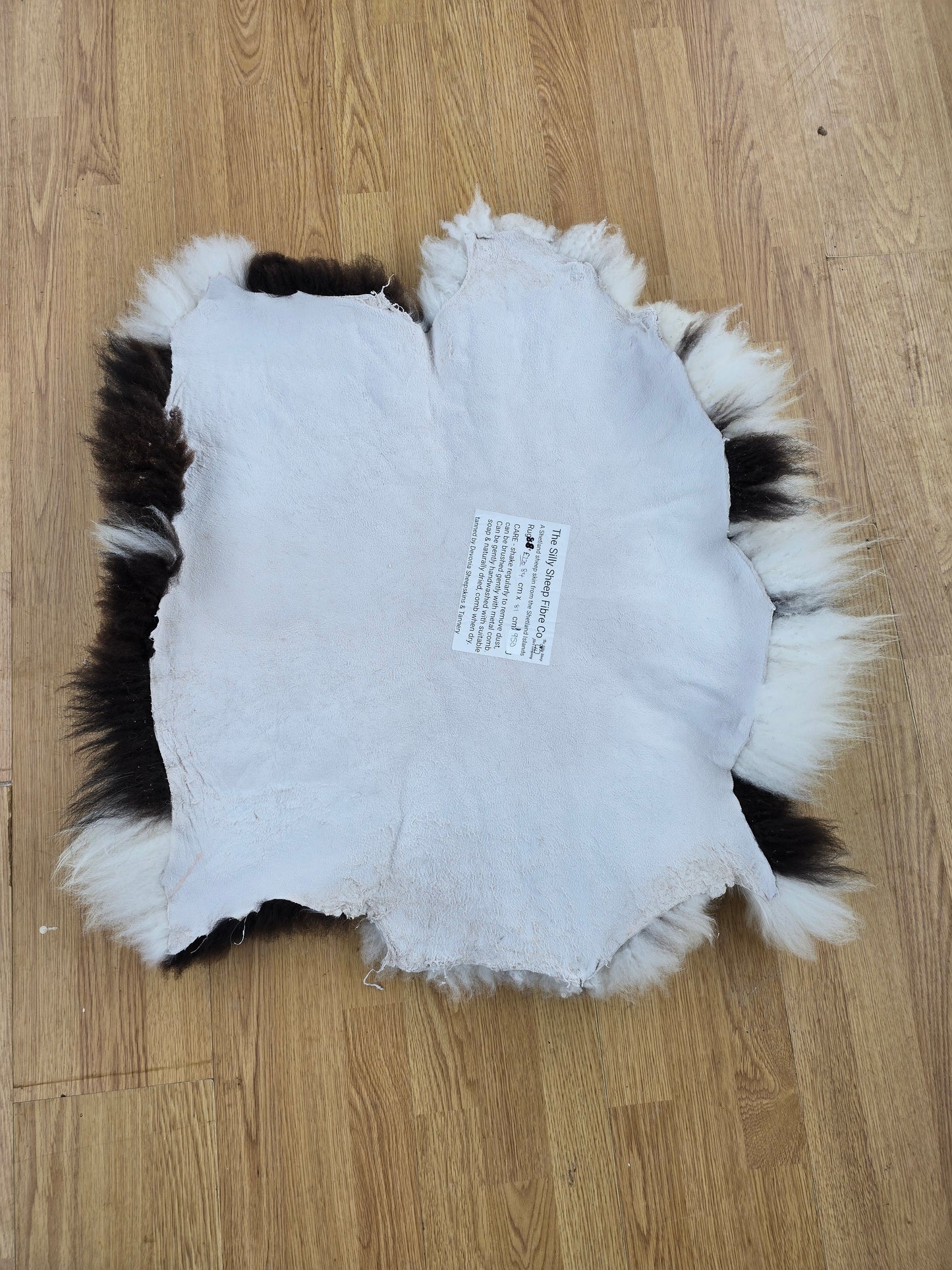 Sheepskin rug 88