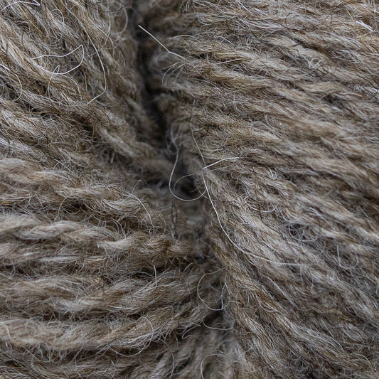 2 Ply Shetland Wool – Natural Fawn (25g Skein)